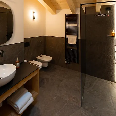 Hotel Alpino Varena Habitación foto